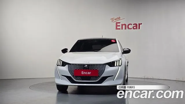 Peugeot 208 e-208 2nd Gen — Фото автомобиля 3