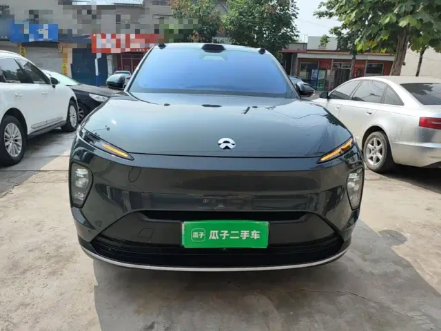 Nio ES8 — Фото автомобиля 2