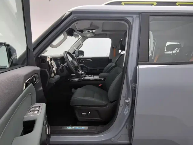 Jetour T2 — Фото автомобиля 10