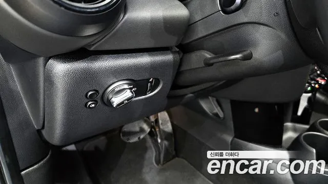 Mini Cooper — Фото автомобиля 20