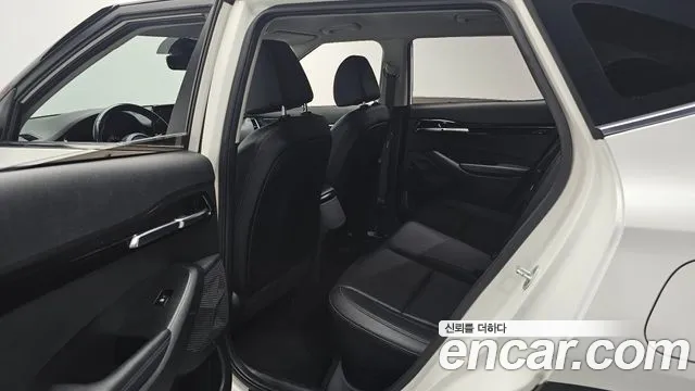 Kia Seltos — Фото автомобиля 18