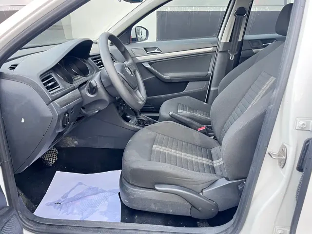 Volkswagen Lavida 2019 Lavida Start 1.5L Auto Comfort (China VI) — Фото автомобиля 5