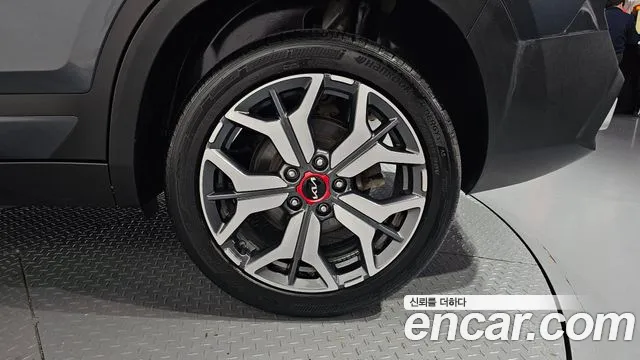 Kia Seltos — Фото автомобиля 6