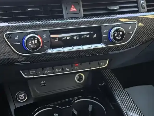 Audi Audi A4L 2022 45 TFSI quattro Premium Dynamic — Фото автомобиля 7