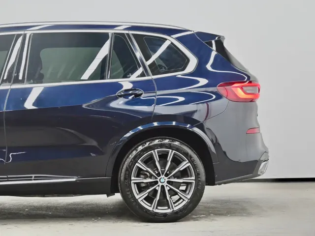 BMW X5 — Фото автомобиля 22