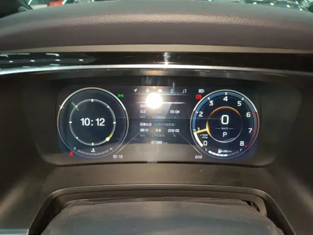 GAC Trumpchi M8 — Фото автомобиля 11