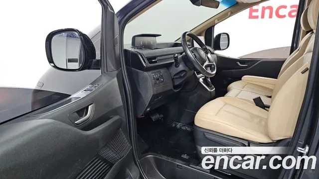 Hyundai Staria — Фото автомобиля 15