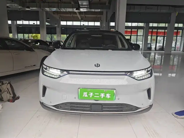 Leapmotor C11 — Фото автомобиля 2