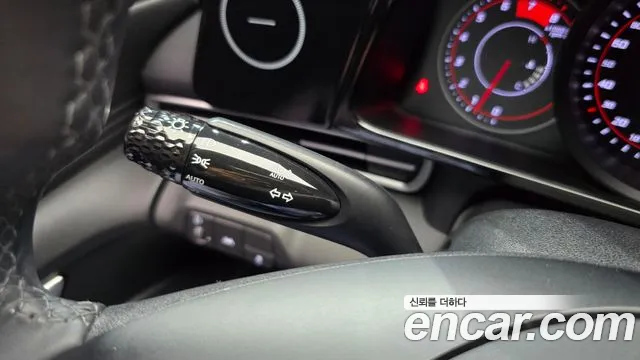 Hyundai Avante — Фото автомобиля 28