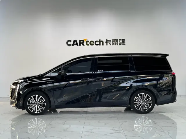GAC Trumpchi E8 — Фото автомобиля 6