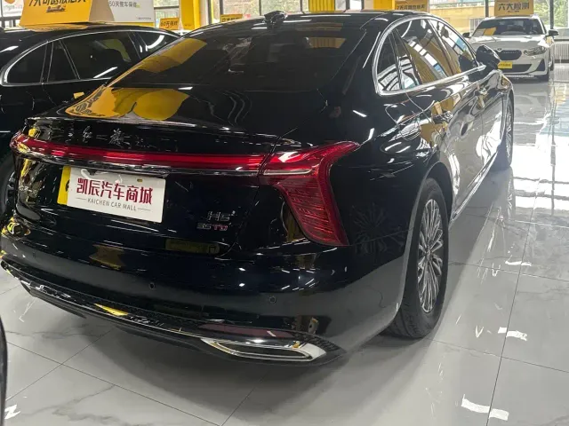 Hongqi H5 — Фото автомобиля 5
