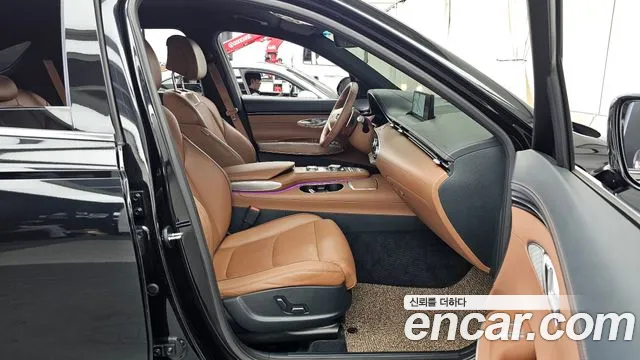 Genesis GV70 2.5T Бензин AWD — Фото автомобиля 9