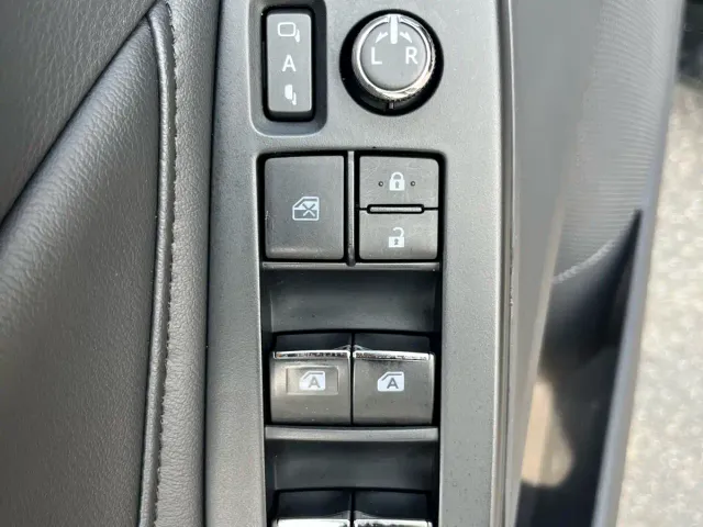 Toyota Avalon — Фото автомобиля 30