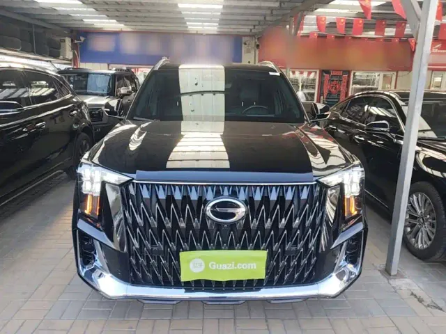 GAC Trumpchi GS8 — Фото автомобиля 2
