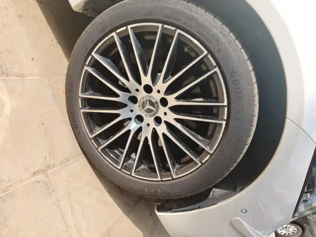 Mercedes-Benz C-Class — Фото автомобиля 24