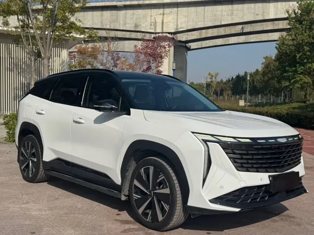 Geely Boyue L — Фото автомобиля 3