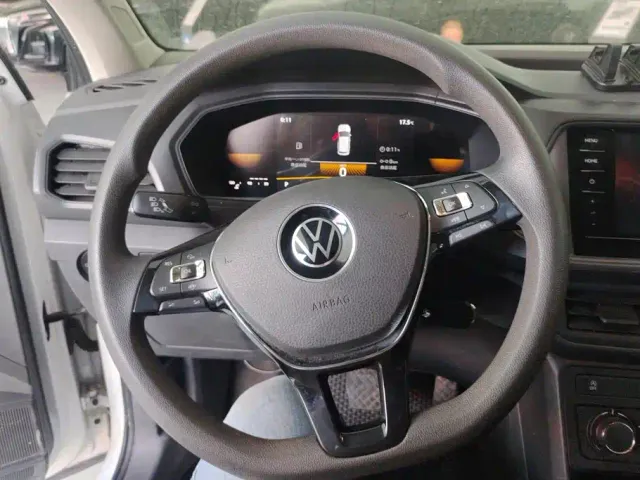 Volkswagen T-Cross — Фото автомобиля 15
