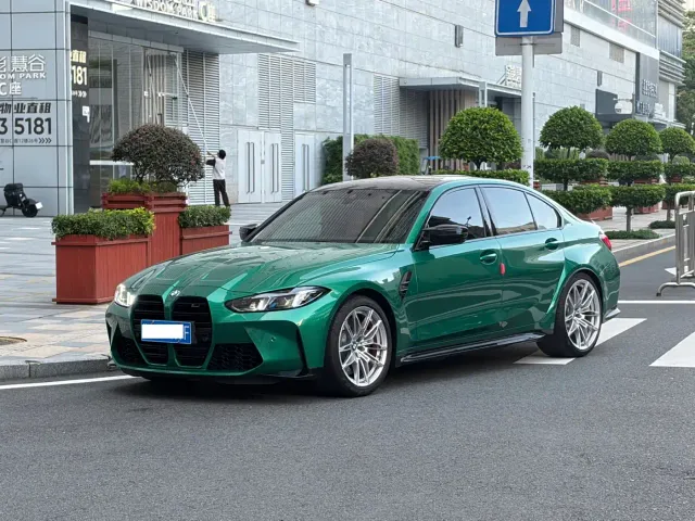 Фотография автомобиля — BMW M3