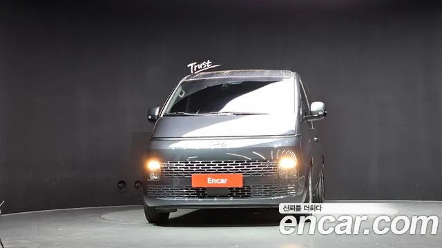 Hyundai Staria Staria Tourer 9 мест — Фото автомобиля 3