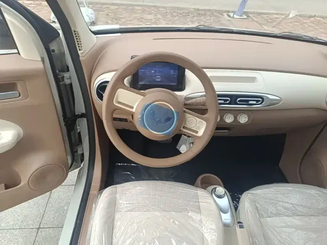 Wuling Hongguang Mini EV — Фото автомобиля 10