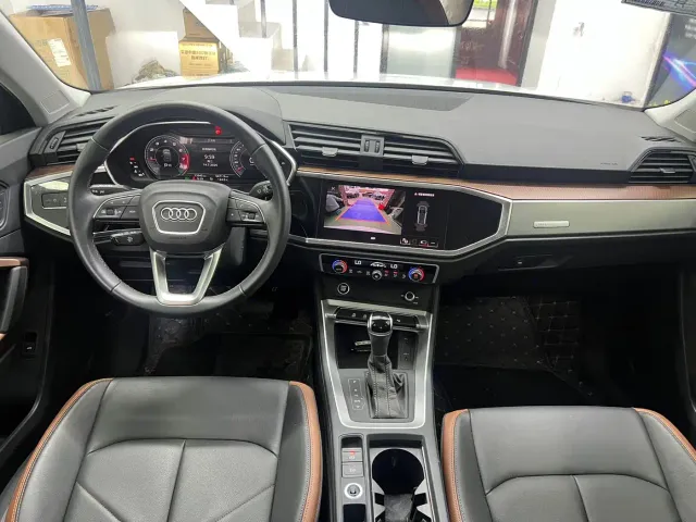 Audi Q3 — Фото автомобиля 18
