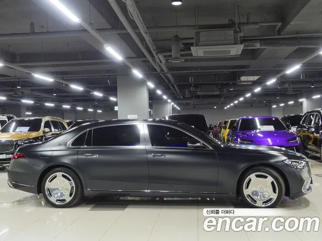 Mercedes-Benz S-Class — Фото автомобиля 3