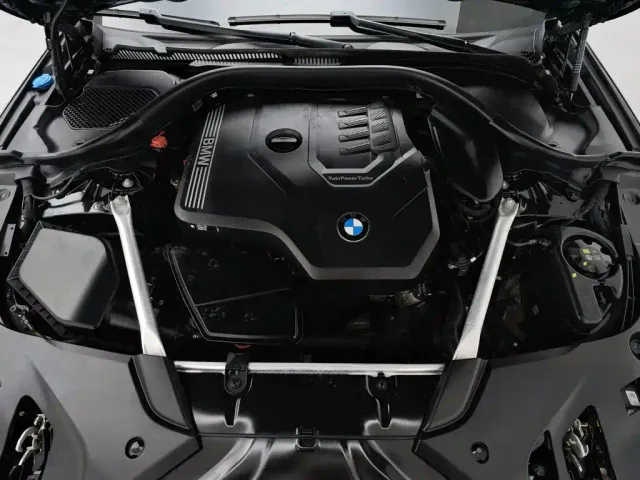 BMW 5 Series — Фото автомобиля 6