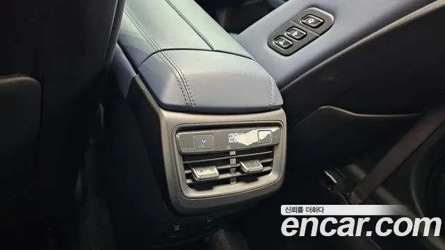 Kia K8 (New) Hybrid — Фото автомобиля 17