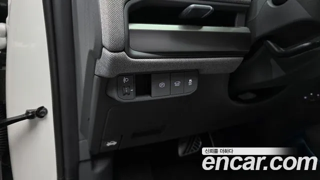 Kia EV3 Long Range 2WD — Фото автомобиля 7