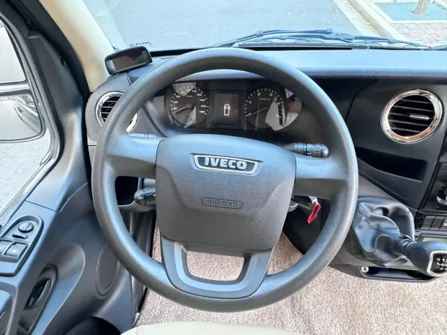 Iveco Daily — Фото автомобиля 15