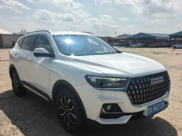 Haval H6 — Фото автомобиля 10