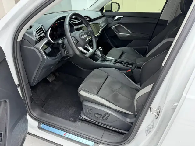 Audi Q3 — Фото автомобиля 13