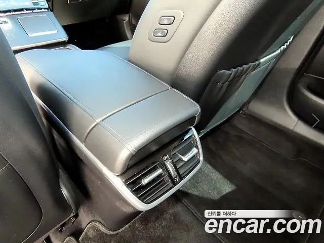 Hyundai Grandeur Grandeur (New) — Фото автомобиля 16