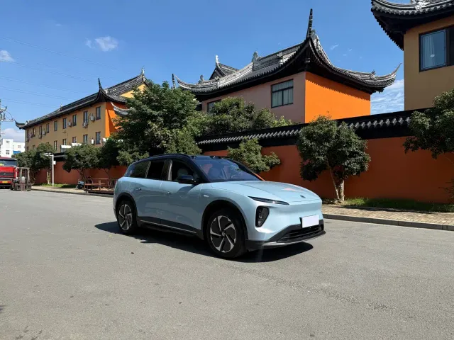Nio ES6 — Фото автомобиля 3