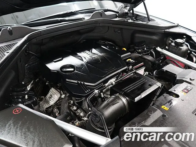 Genesis GV80 — Фото автомобиля 6