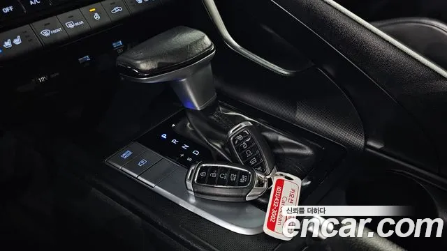 Hyundai Avante CN7 — Фото автомобиля 9