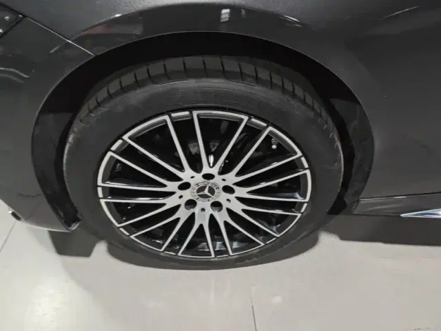 Mercedes-Benz C-Class — Фото автомобиля 22
