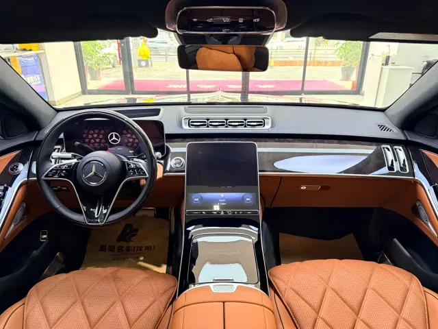 Mercedes-Benz Maybach S-Class — Фото автомобиля 13
