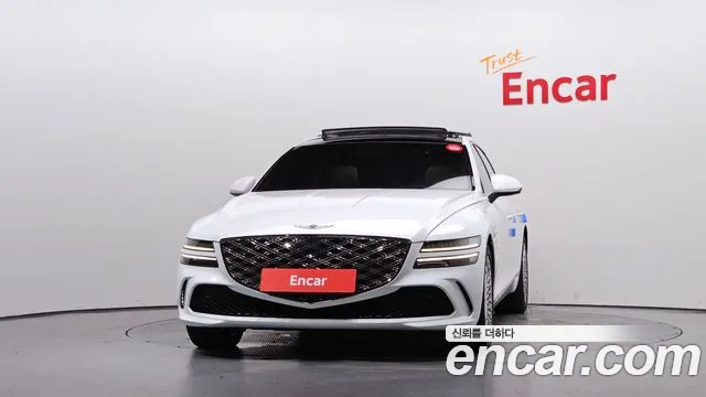 Genesis G80 Бензин 2.5 турбо 2WD — Фото автомобиля 2