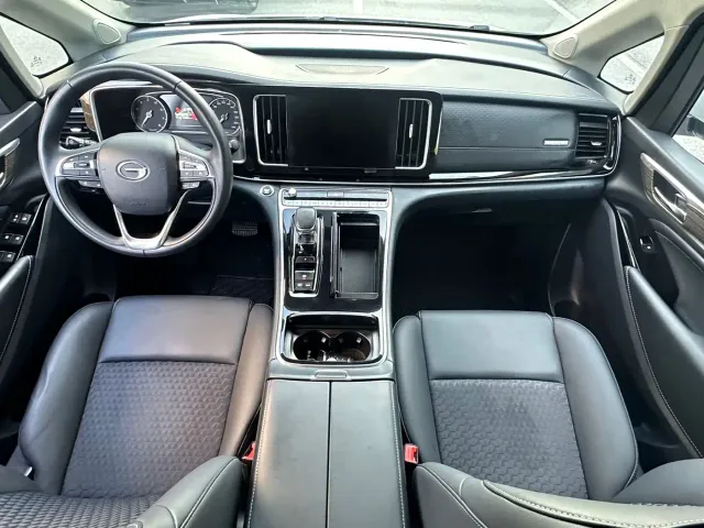 GAC Trumpchi M8 — Фото автомобиля 13