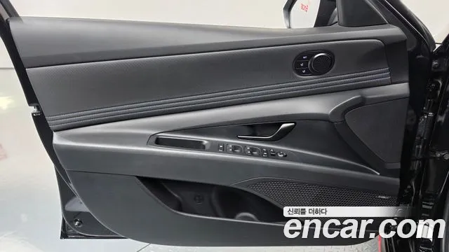 Hyundai Avante CN7 — Фото автомобиля 13