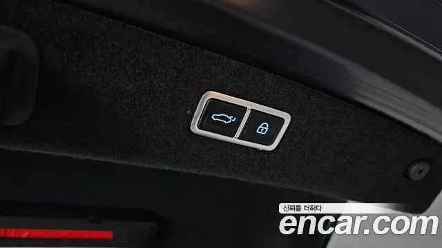 Genesis G90 Бензин 3.5 турбо AWD — Фото автомобиля 18