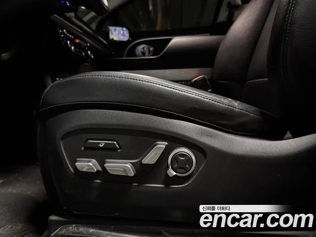 Hyundai Ioniq 9 — Фото автомобиля 14