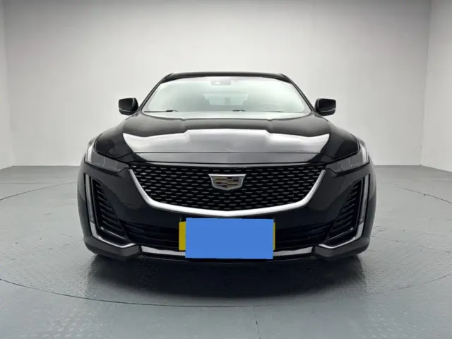 Cadillac CT5 — Фото автомобиля 2