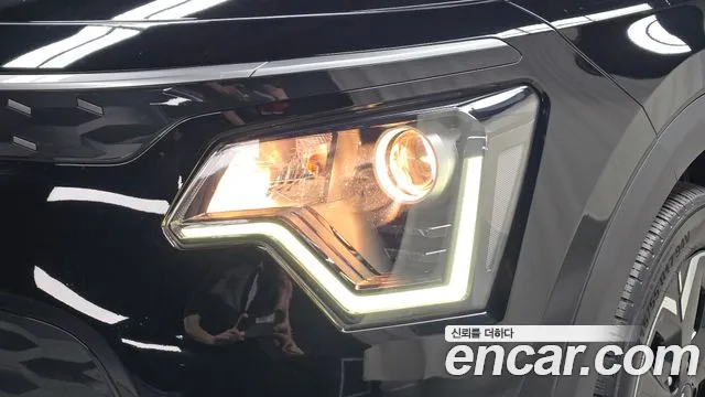 Kia Niro — Фото автомобиля 7