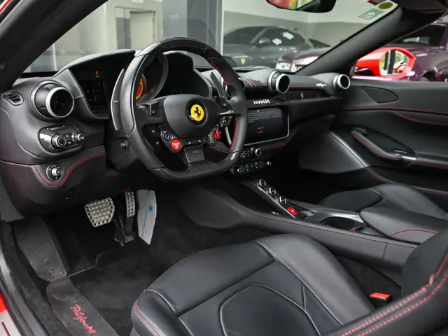 Ferrari Portofino 2021 Model 3.9T M — Фото автомобиля 10