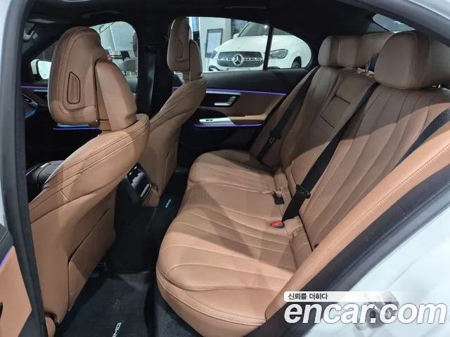 Mercedes-Benz E-Class W214 — Фото автомобиля 11