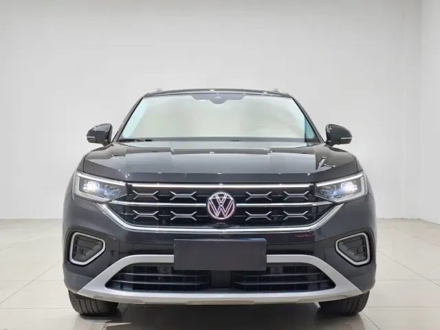 Volkswagen Tayron — Фото автомобиля 2