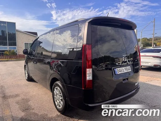 Hyundai Staria — Фото автомобиля 4