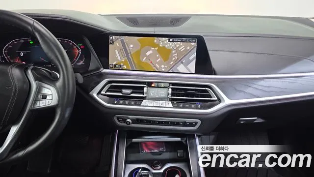 BMW X7 — Фото автомобиля 28